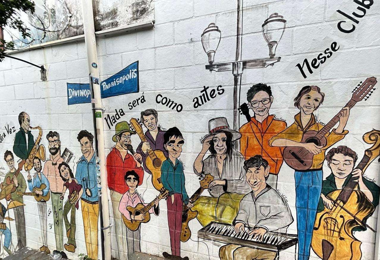 O Bar 15 Show com Márcio, Telo e Helena Borges celebra parceria entre a Feluma e o Espaço Cultural Museu Clube da Esquina.